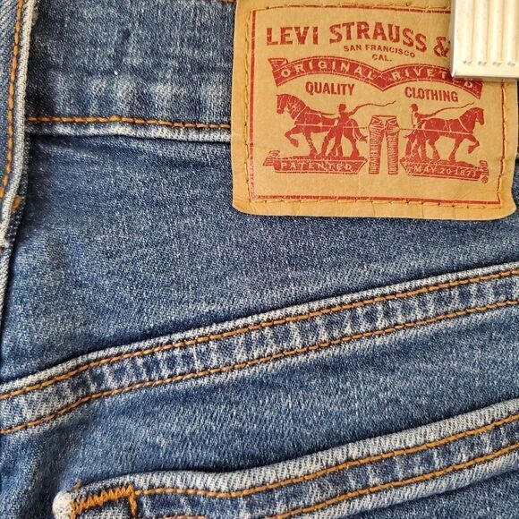 Levi's Womens 24 Regular Fit Wedgie Straight Leg Denim Jeans Blue - Picture 3 of 5